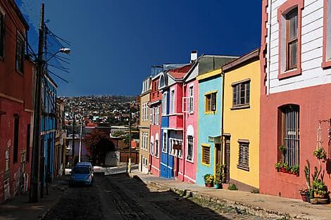 7 Nov 25 - Valparaiso