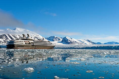 4 Aug 26 - Monaco Glacier, Spitsbergen