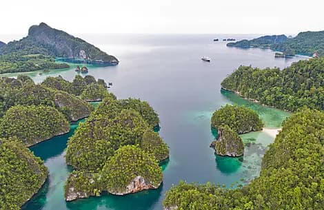 13 Dec 25 - Triton Bay, West Papua