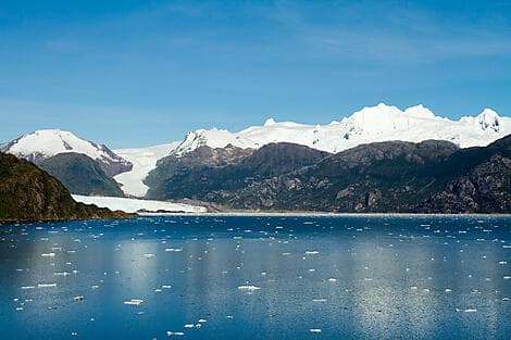 14 Nov 25 - Skua Glacier (sailing)