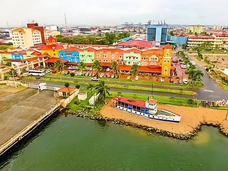 18 Dec 26 - Colón