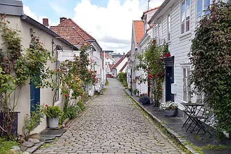 26 Feb 27 - Stavanger