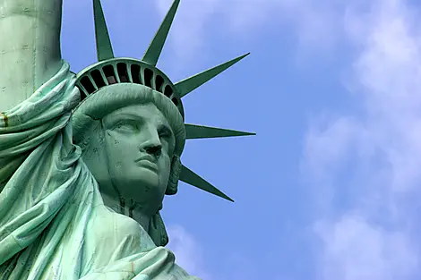 21 Oct 25 - New York