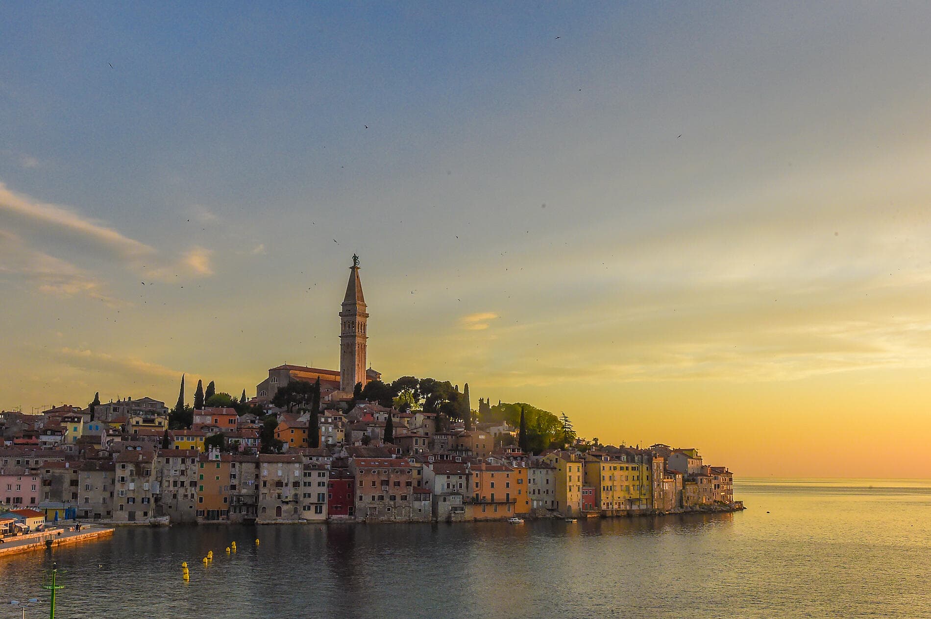 From the Tyrrhenian Sea to the Adriatic 