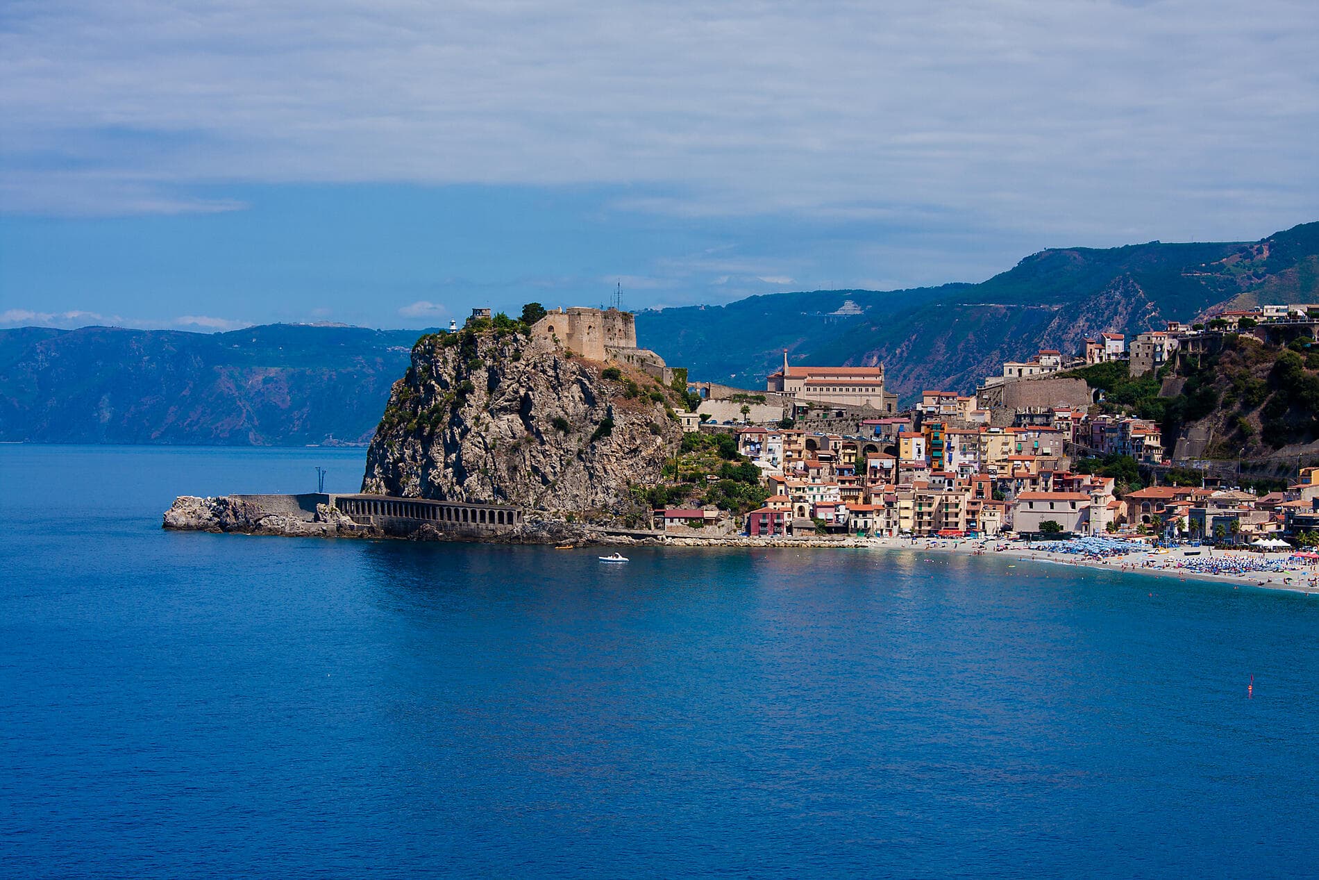 Ancient civilisations, from Italy to Greece 
