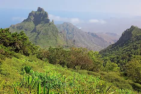23 Nov 26 - São Nicolau