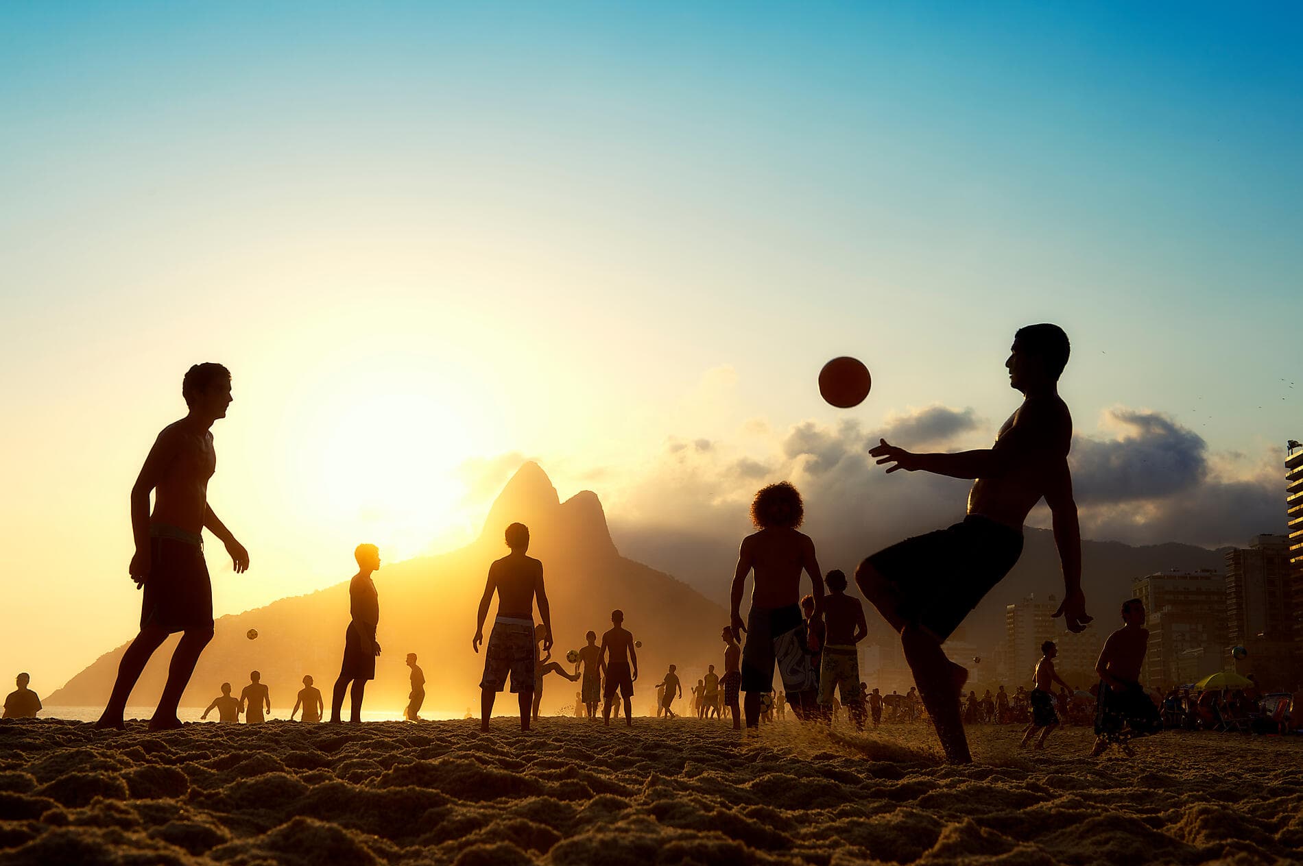 Emblematic South American shores and cities 
