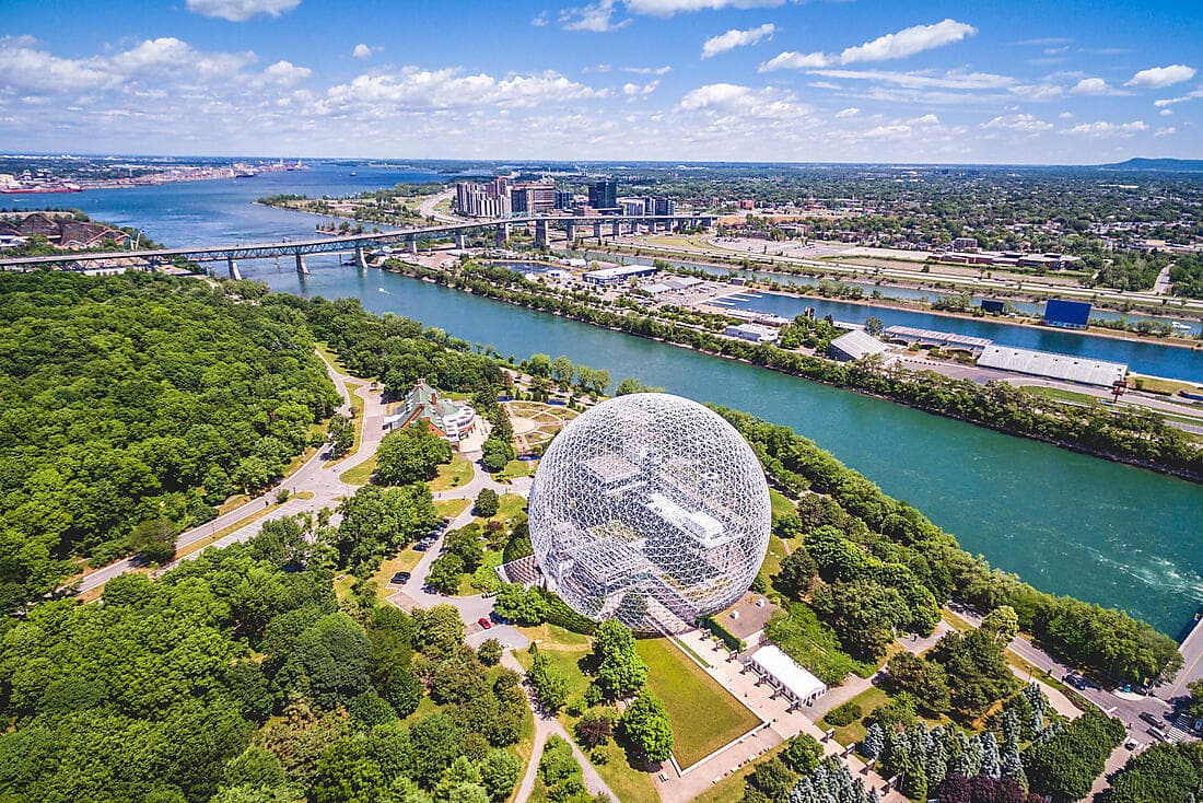 OVERNIGHT IN MONTREAL (1 NIGHT)