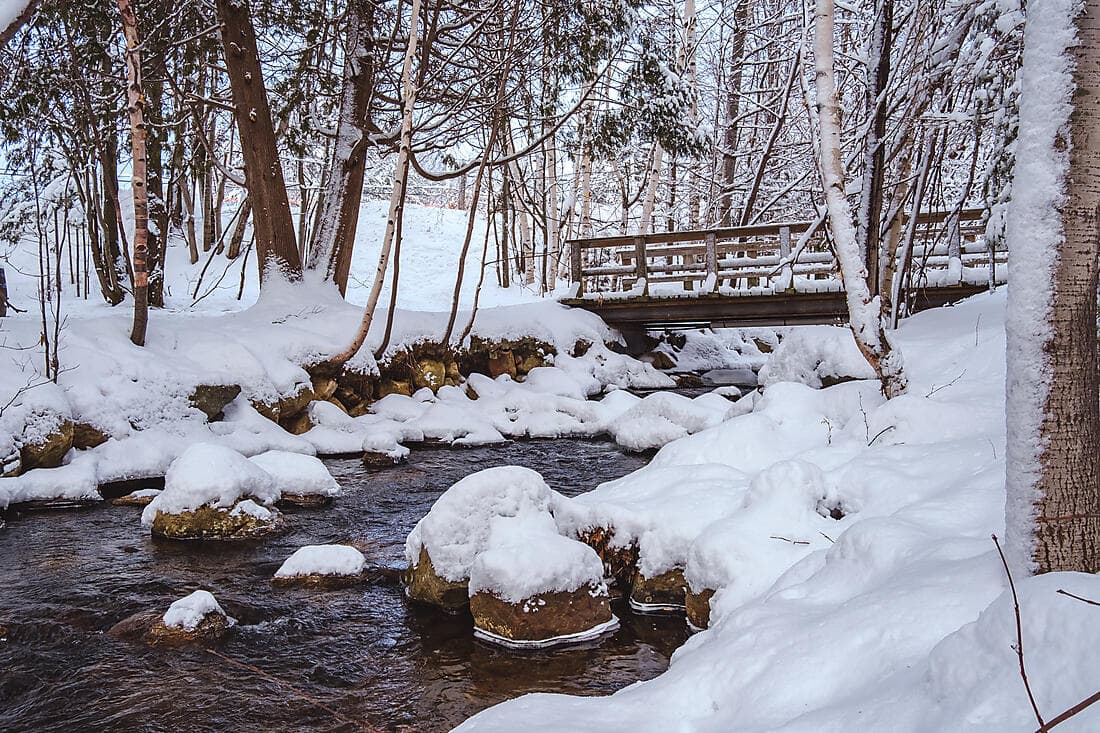 EXPLORE THE LAURENTIDES AND MONTREAL (4 NIGHTS)
