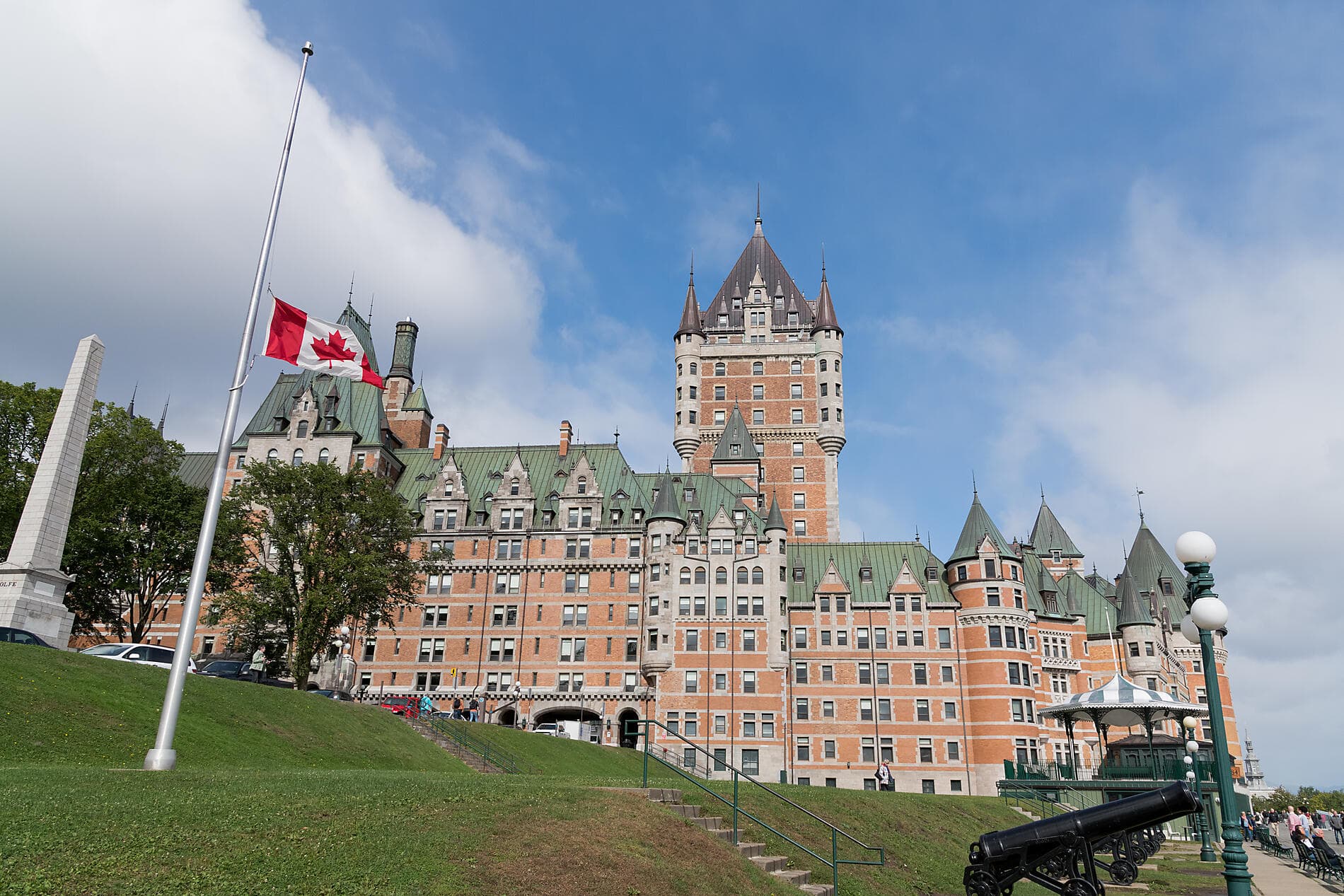 Exploration along Saint Lawrence 