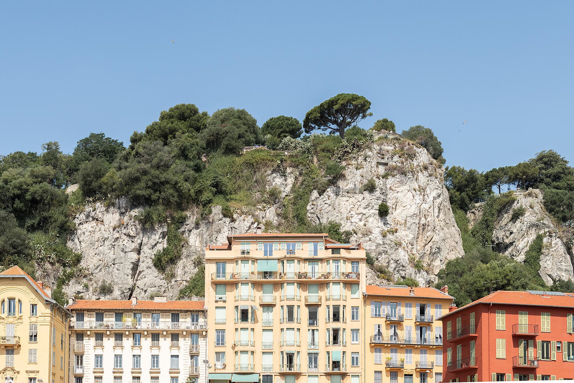 Break between Provence and Catalonia 