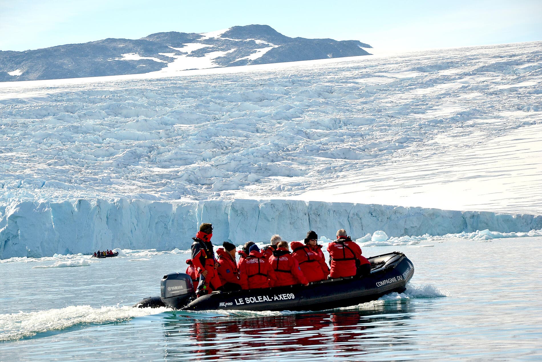 Expedition to the edge of the Ice Sheet 