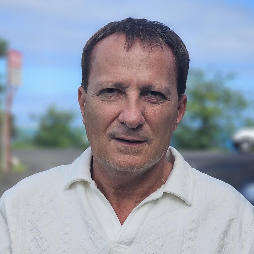 Photo Bruno Saura format carré.jpg