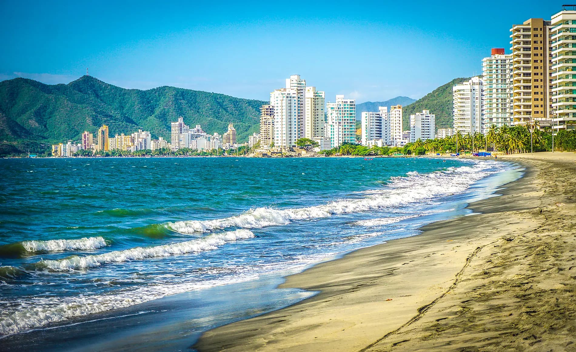Panama, Colombia & Caribbean Islands ©Adobestock