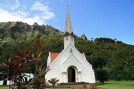 14 Oct 26 - Omoa, Fatu Hiva Island