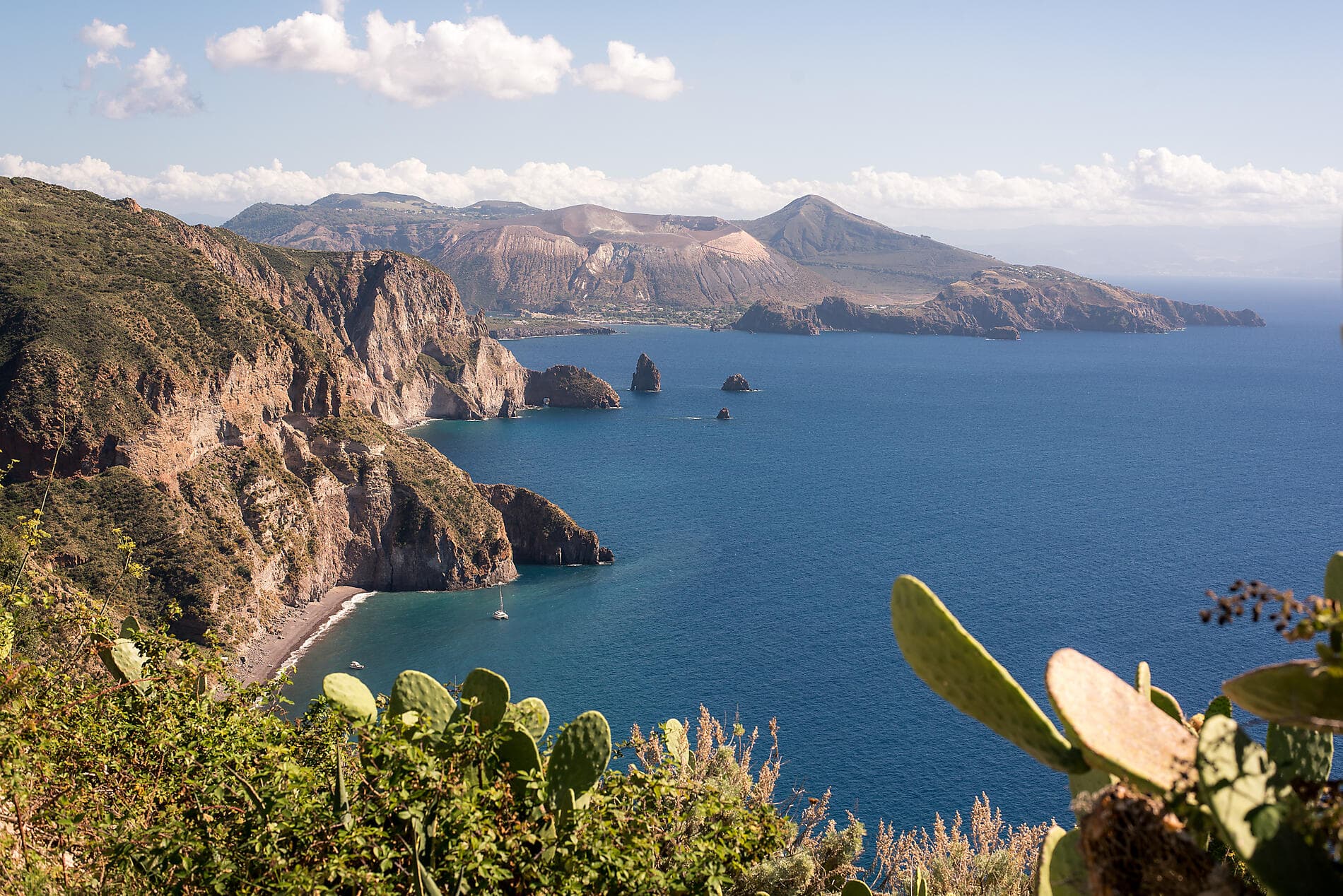 Isle of Beauty, Italian shores & Malta