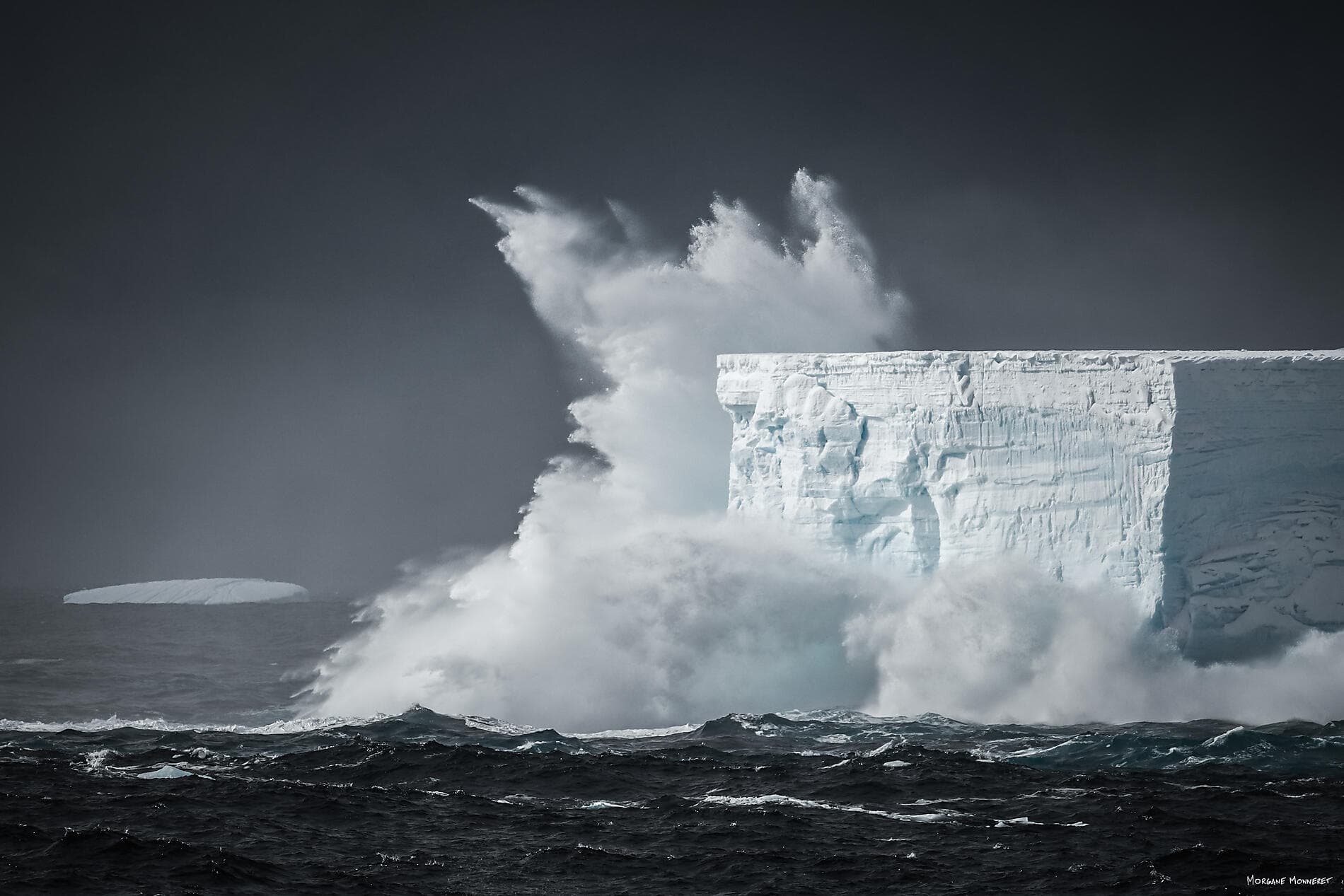 Unexplored Western Antarctica between Two Continents