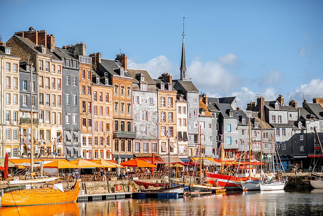 Transfer from Honfleur to Paris Louis Vuitton